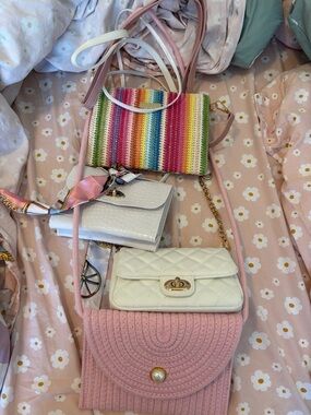 Bundle of 4 Girl Purses/ handbags